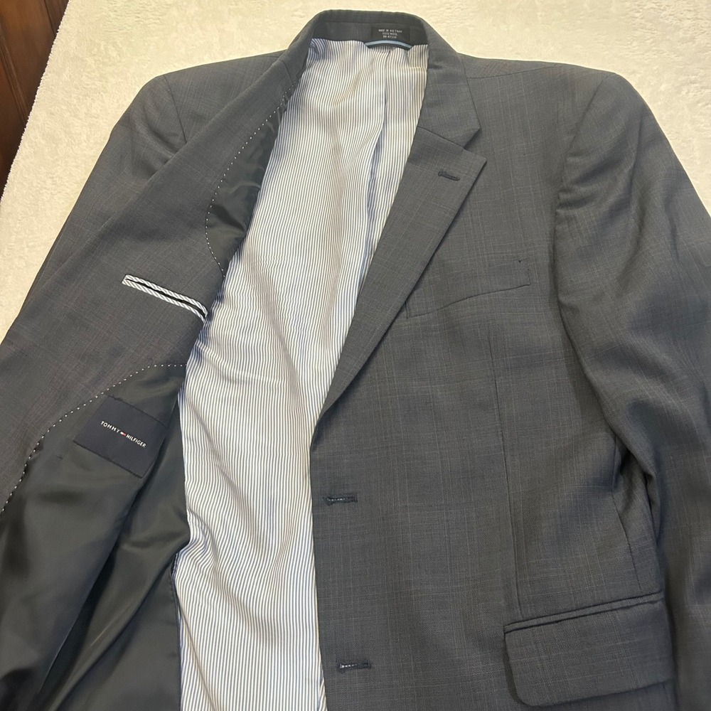 Tommy Hilfiger Blazer Navy Glen Plaid 100% Wool Mens 42R Two Button Suit Jacket